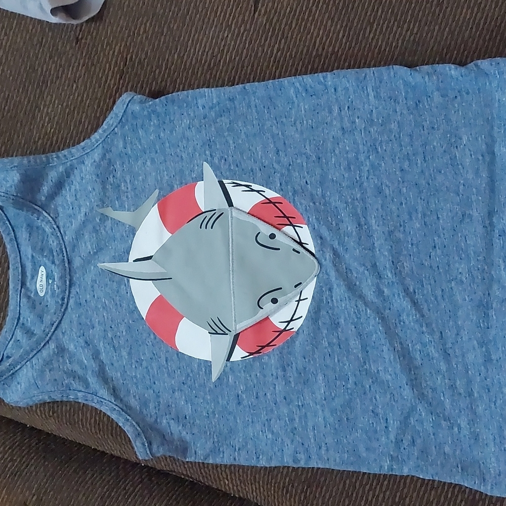 Boys 4t old navy tank